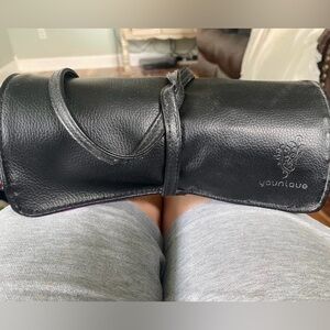 Younique Black Leather Brush Organizer